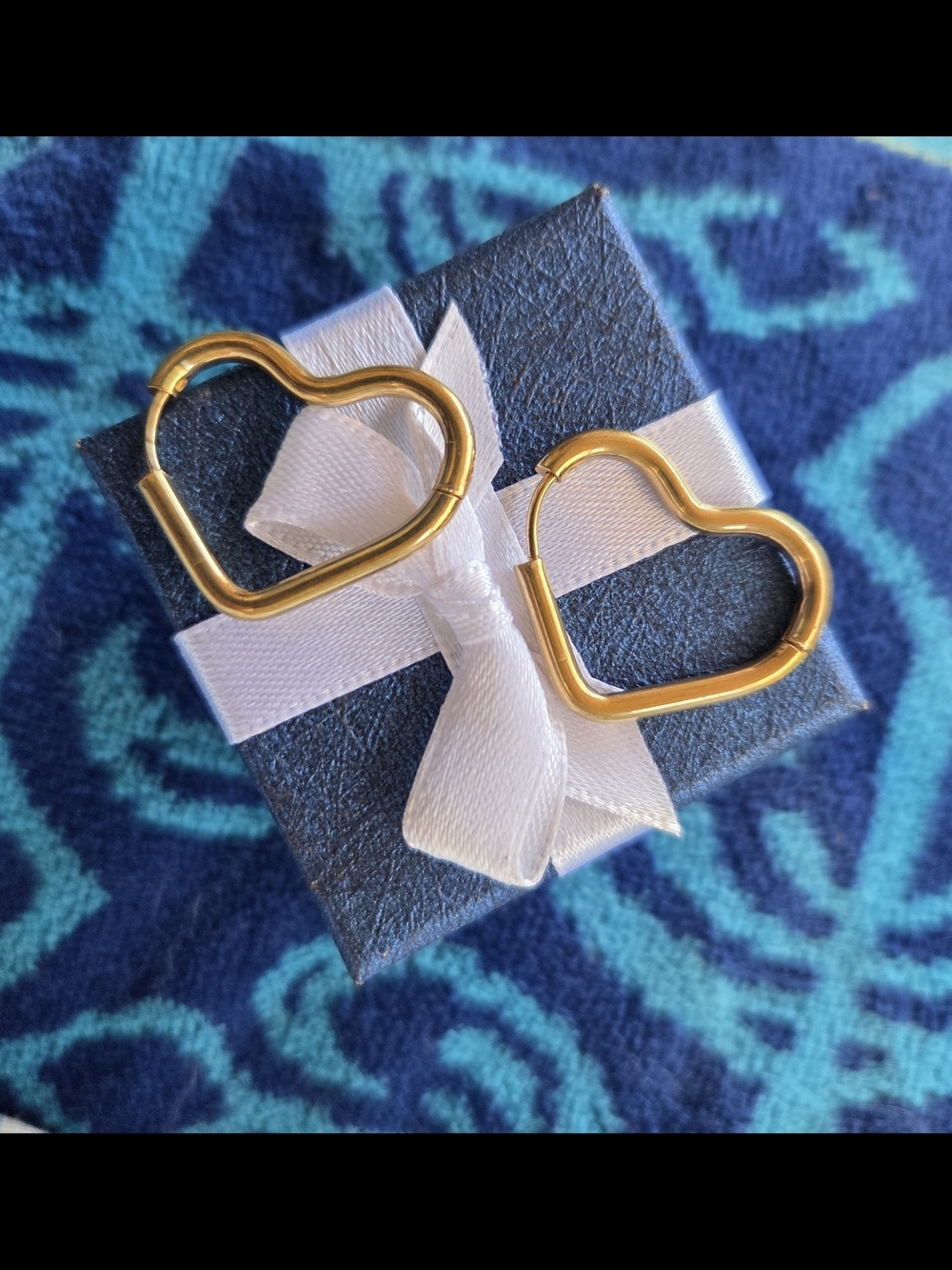 Gold Heart Hoop Earrings - Women Accessories